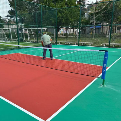 Hard acrylic pickleball court floor